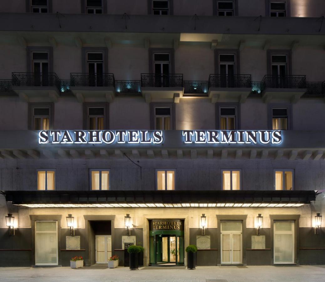 Starhotels Terminus Наполи Екстериор снимка